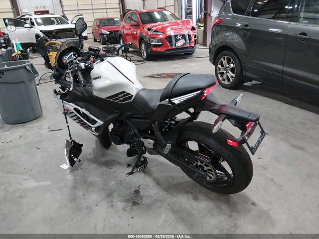 Kawasaki Ex650 P 2026 ML5EXEP16TDAG7415 Image 3