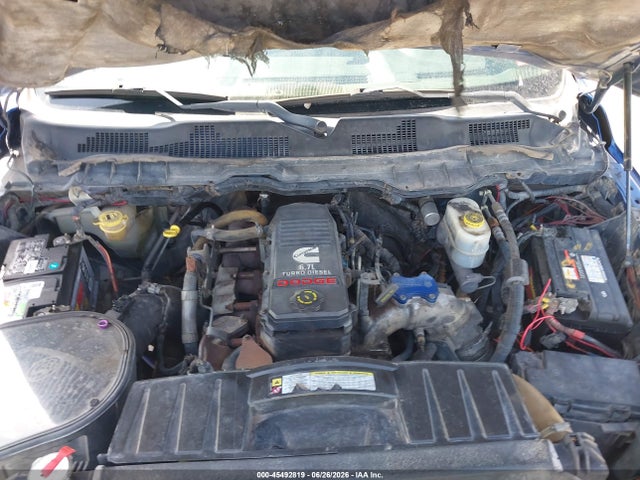45492819 :رقم المزاد ، 3D73Y4CL2BG635082 vin ، 2011 Ram Ram 3500 Laramie مزاد بيع