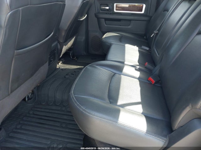 45492819 :رقم المزاد ، 3D73Y4CL2BG635082 vin ، 2011 Ram Ram 3500 Laramie مزاد بيع