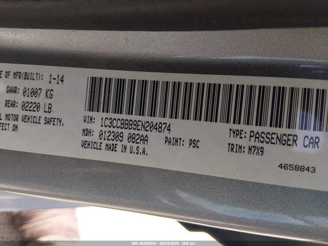Chrysler 200 Touring 2014 1C3CCBBB9EN204874 Image 9