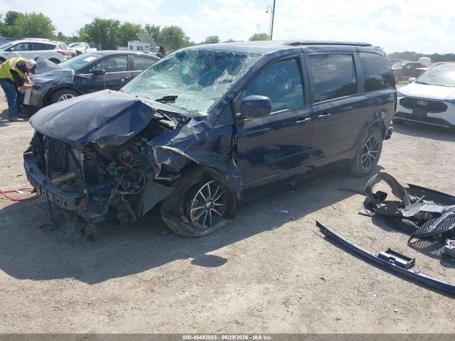 Dodge Grand Caravan Gt 2017 2C4RDGEG5HR715836 Image 2