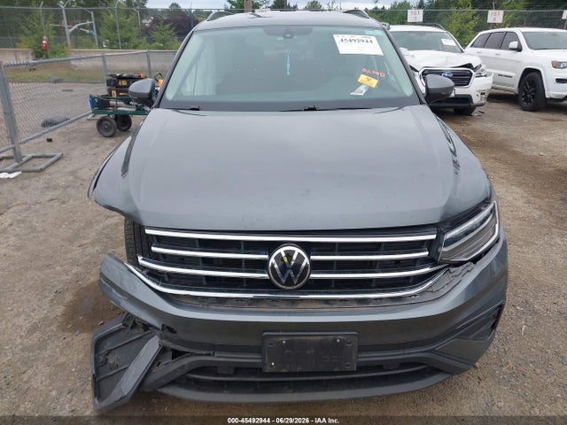 3VVFB7AXXPM029653 Volkswagen Tiguan 2.0t S