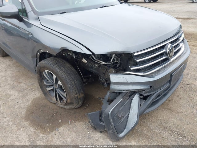 3VVFB7AXXPM029653 Volkswagen Tiguan 2.0t S