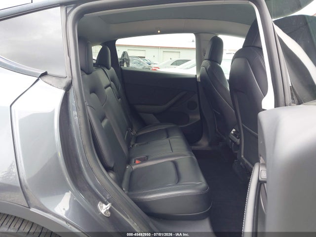 Продажа на аукционе авто 2022 Tesla Model Y Performance Dual Motor All-wheel Drive, vin: 7SAYGDEF7NF342432, номер лота: 45492950