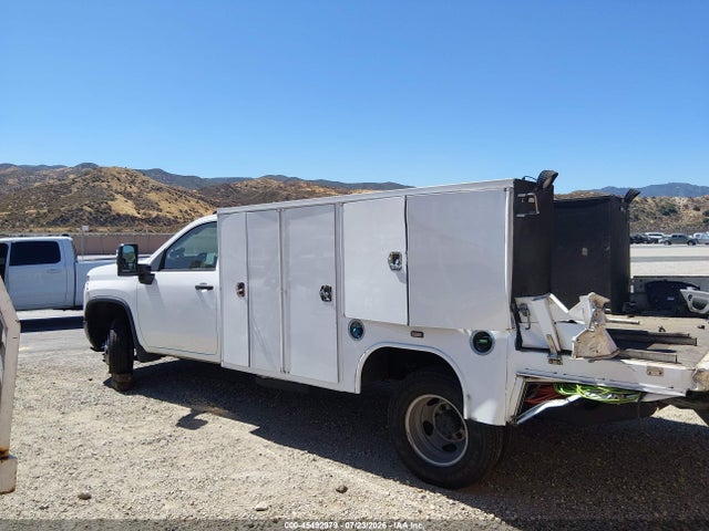 1GB3WREY4MF295769 Chevrolet Silverado 3500hd Chassis Work Truck