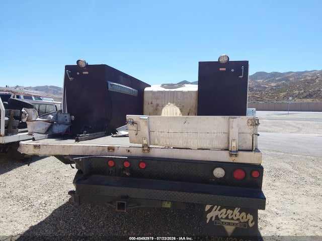 1GB3WREY4MF295769 Chevrolet Silverado 3500hd Chassis Work Truck