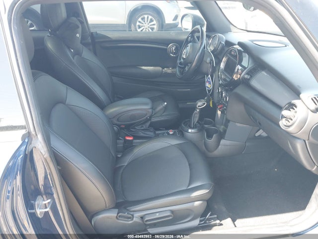 Mini Hardtop Cooper/oxford Edition 2018 WMWXP5C56J2G64033 Image 5
