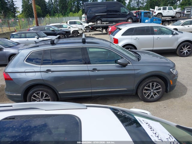 3VV2B7AX4JM198251 Volkswagen Tiguan 2.0t Se/2.0t Sel