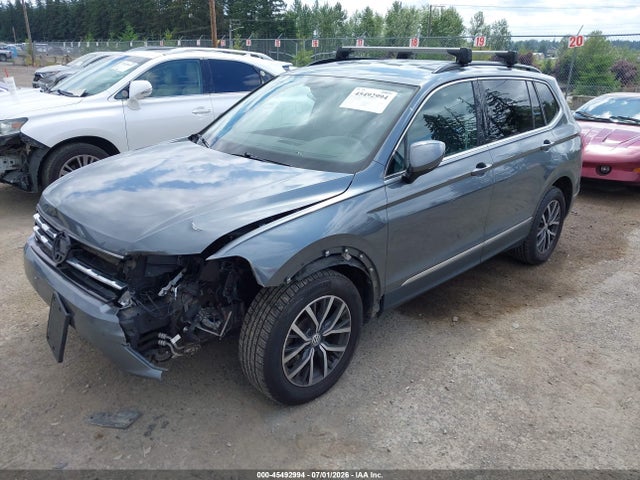 3VV2B7AX4JM198251 Volkswagen Tiguan 2.0t Se/2.0t Sel