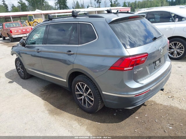 3VV2B7AX4JM198251 Volkswagen Tiguan 2.0t Se/2.0t Sel