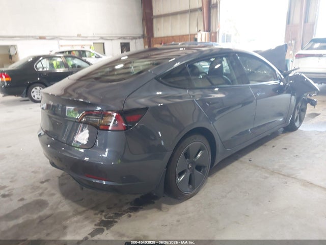 Tesla Model 3 Long Range Dual Motor All-wheel Drive 2022 5YJ3E1EB2NF246023 Image 4