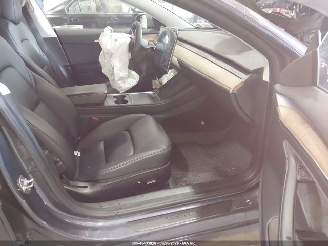 Tesla Model 3 Long Range Dual Motor All-wheel Drive 2022 5YJ3E1EB2NF246023 Image 5