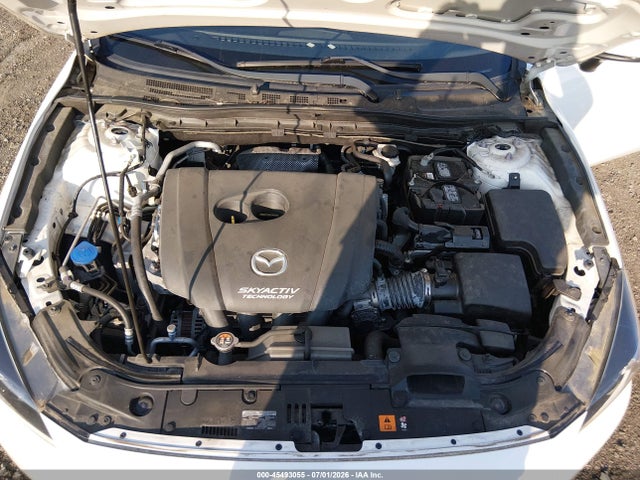 45493055 :رقم المزاد ، 3MZBN1L34JM213664 vin ، 2018 Mazda Mazda3 Touring مزاد بيع