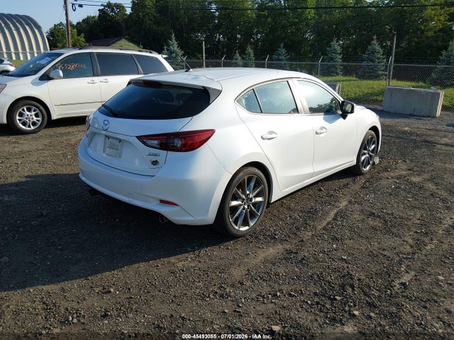 45493055 :رقم المزاد ، 3MZBN1L34JM213664 vin ، 2018 Mazda Mazda3 Touring مزاد بيع