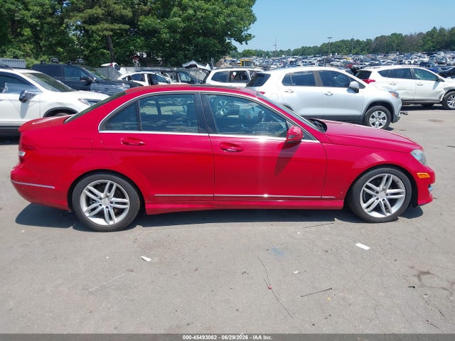 Продаж на аукціоні авто 2013 Mercedes-benz C 250 Sport, vin: WDDGF4HBXDA787099, номер лоту: 45493062