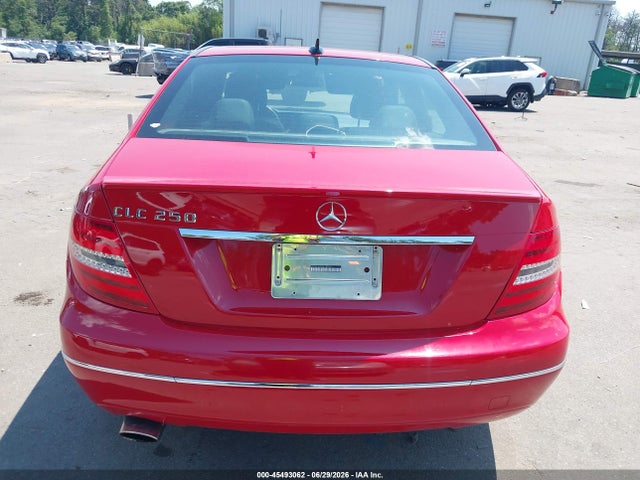 Продаж на аукціоні авто 2013 Mercedes-benz C 250 Sport, vin: WDDGF4HBXDA787099, номер лоту: 45493062