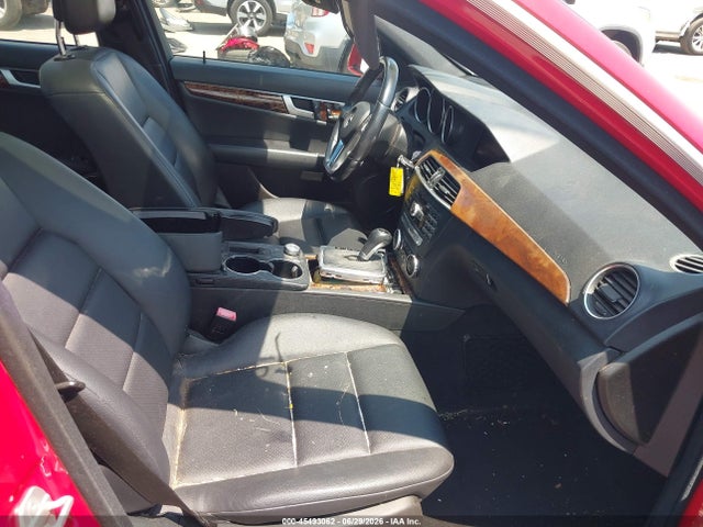 Продаж на аукціоні авто 2013 Mercedes-benz C 250 Sport, vin: WDDGF4HBXDA787099, номер лоту: 45493062