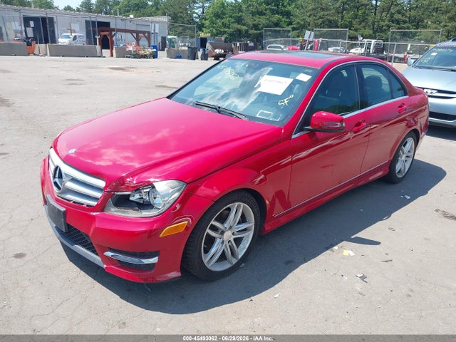 Продаж на аукціоні авто 2013 Mercedes-benz C 250 Sport, vin: WDDGF4HBXDA787099, номер лоту: 45493062