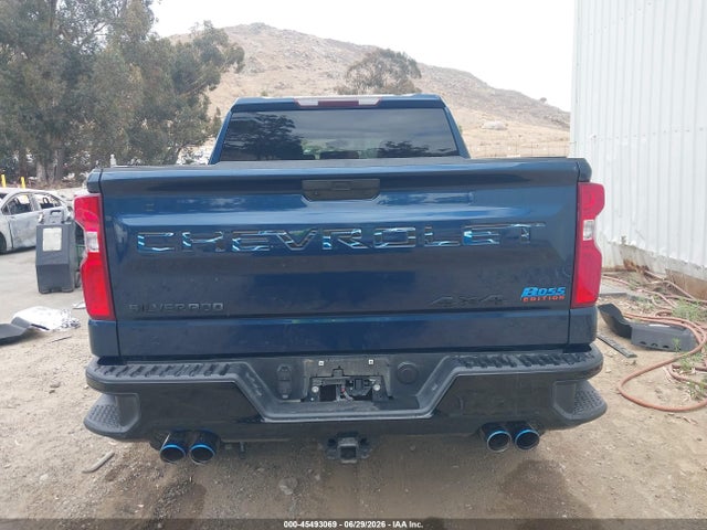 3GCPYFEDXLG423402 Chevrolet Silverado 1500 4wd Short Bed Lt Trail Boss