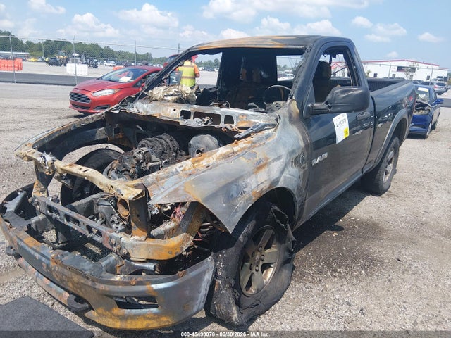 45493070 :رقم المزاد ، 3D7JV1ET2AG103518 vin ، 2010 Dodge Ram 1500 Slt/sport/trx مزاد بيع