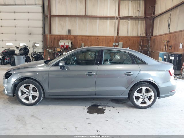 Aukcja sprzedaży 2017 Audi A3 Premium, vin: WAUB8GFF2H1071340, numer aukcji: 45493091