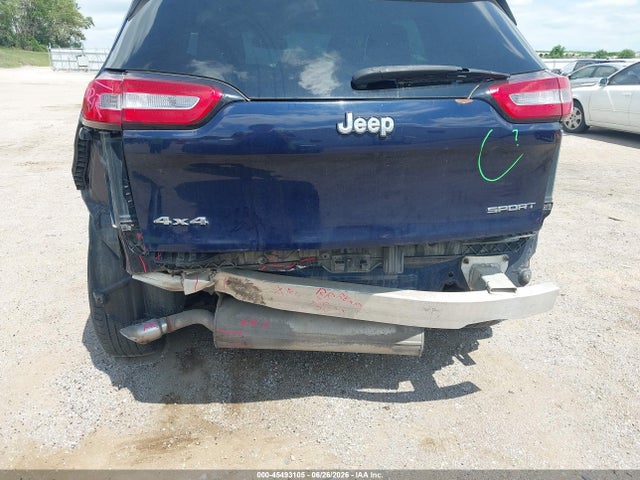 1C4PJMAB9EW233298 Jeep Cherokee Sport