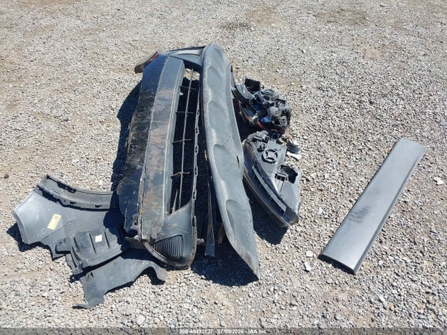 5XYPG4A39KG500102 KIA Sorento 2.4l L