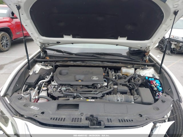 45493152 :رقم المزاد ، 58ACA1C12NU023563 vin ، 2022 Lexus Es 300h مزاد بيع