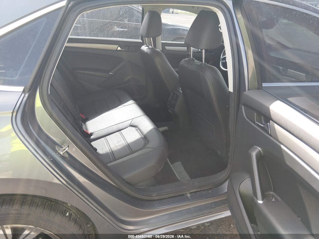 Продажа на аукционе авто 2022 Volkswagen Passat 2.0t Se, vin: 1VWSA7A33NC001072, номер лота: 45493160