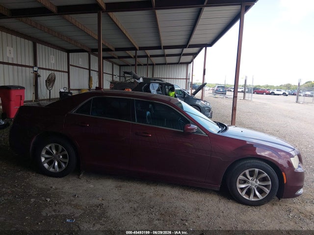 Chrysler 300 Limited 2015 2C3CCAAG6FH868213 Image 13