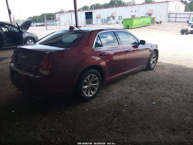 Chrysler 300 Limited 2015 2C3CCAAG6FH868213 Image 4