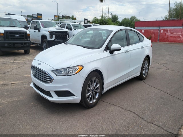 Ford FUSION S 2017 3FA6P0G73HR415923 Image 2