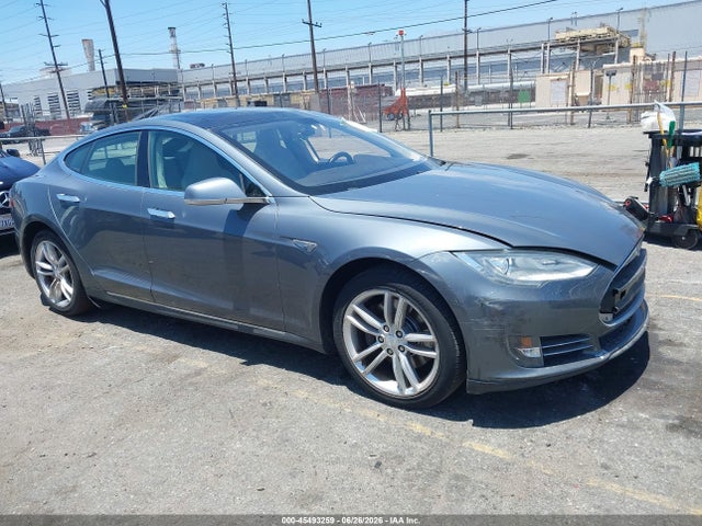 Aukcja sprzedaży 2013 Tesla Model S, vin: 5YJSA1CN9DFP07706, numer aukcji: 45493259
