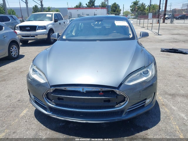 Продажа на аукционе авто 2013 Tesla Model S, vin: 5YJSA1CN9DFP07706, номер лота: 45493259