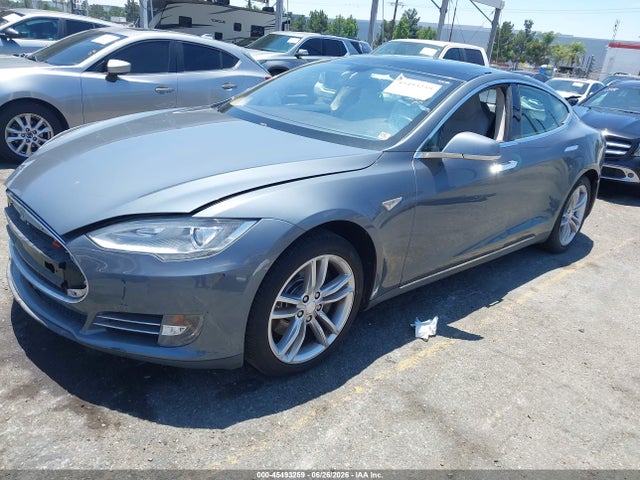 Продажа на аукционе авто 2013 Tesla Model S, vin: 5YJSA1CN9DFP07706, номер лота: 45493259