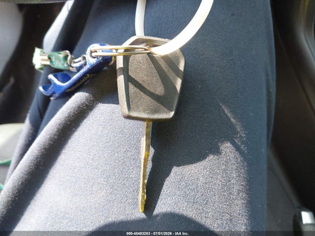 1FADP3F2XGL300571 Ford FOCUS SE