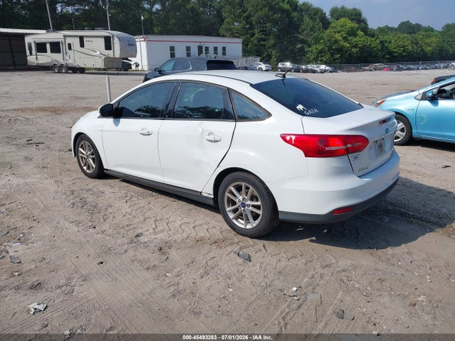 1FADP3F2XGL300571 Ford FOCUS SE