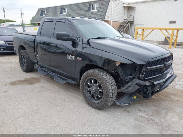 45493315 :رقم المزاد ، 1C6RR7FT9JS308434 vin ، 2018 Ram 1500 Express  4x4 6'4 Box مزاد بيع