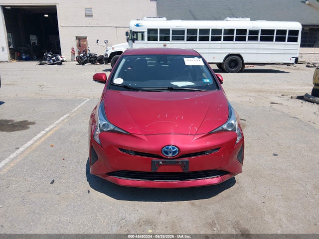 45493334 :رقم المزاد ، JTDKBRFU7J3063050 vin ، 2018 Toyota Prius Two مزاد بيع