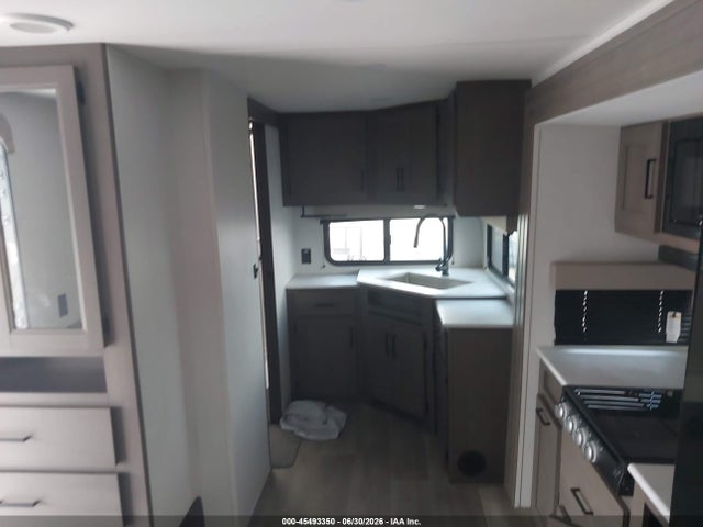 2025 Grand Design Transcend მანქანა იყიდება აუქციონზე, vin: 573TT3026S8833449, აუქციონის ნომერი: 45493350