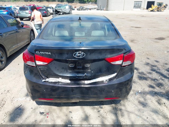Продажа на аукционе авто 2013 Hyundai Elantra Gls, vin: KMHDH4AE8DU901316, номер лота: 45493381