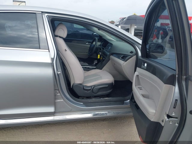 Auction sale of the 2015 Hyundai Sonata Sport, vin: 5NPE34AF3FH075441, lot number: 45493387