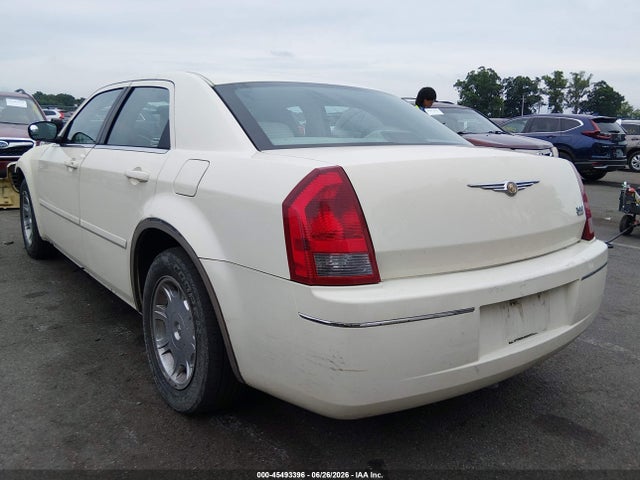 45493396 :رقم المزاد ، 2C3JA53G75H688383 vin ، 2005 Chrysler 300 Touring مزاد بيع