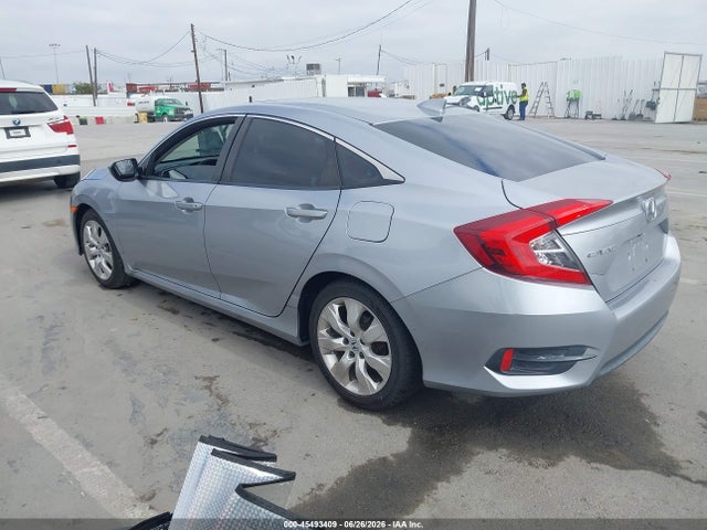 Honda CIVIC EX 2017 2HGFC2F74HH550828 Image 3