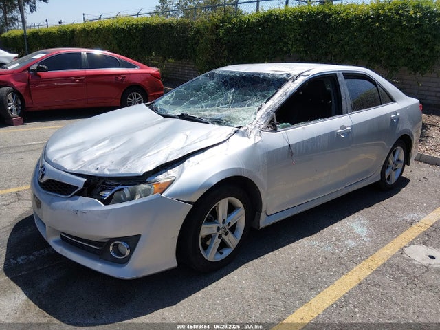 Toyota CAMRY SE 2014 4T1BF1FK8EU440498 Image 2