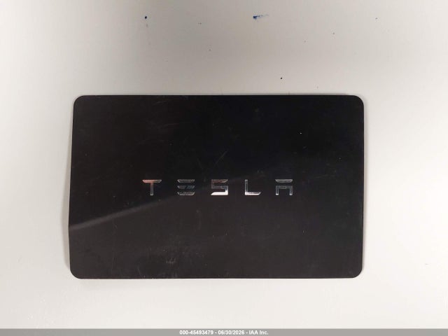 45493479 :رقم المزاد ، 7SAYGDEE3PF699472 vin ، 2023 Tesla Model Y مزاد بيع