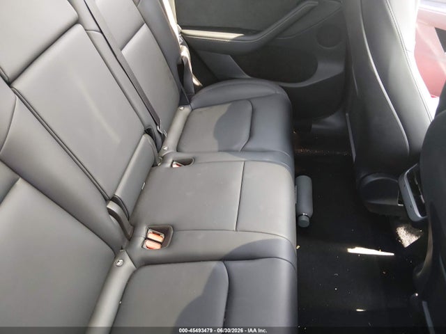 45493479 :رقم المزاد ، 7SAYGDEE3PF699472 vin ، 2023 Tesla Model Y مزاد بيع