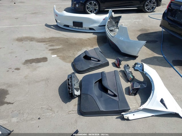 2020 Tesla Model Y Long Range Dual Motor All-wheel Drive/performance Dual Motor All-wheel Drive მანქანა იყიდება აუქციონზე, vin: 5YJYGDEF2LF002373, აუქციონის ნომერი: 45493494