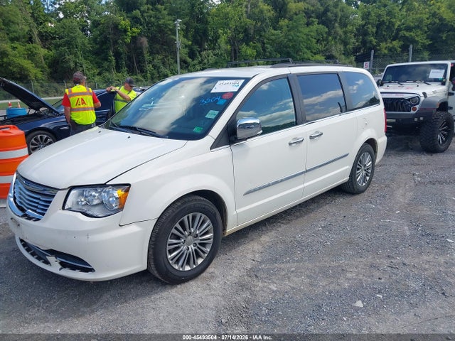 45493504 :رقم المزاد ، 2C4RC1CG1DR737538 vin ، 2013 Chrysler Town & Country Touring-l مزاد بيع