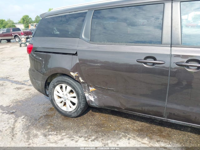 KIA SEDONA LX 2015 KNDMB5C10F6038704 Image 6